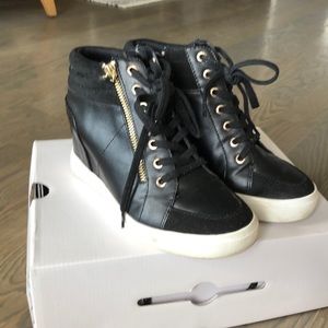 Aldo black leather gold zipper wedge sneakers